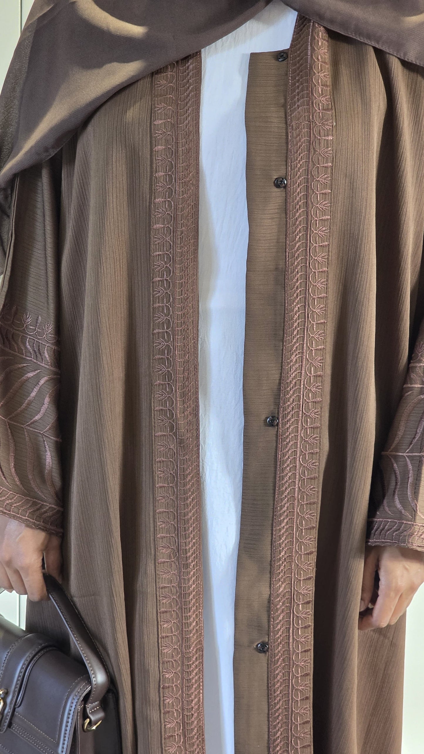 Grace Abaya In Brown