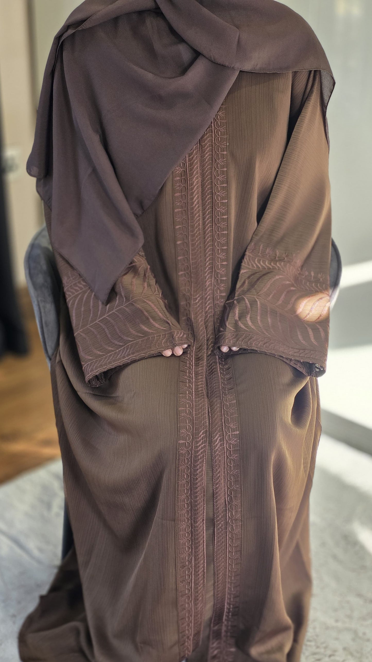 Grace Abaya In Brown