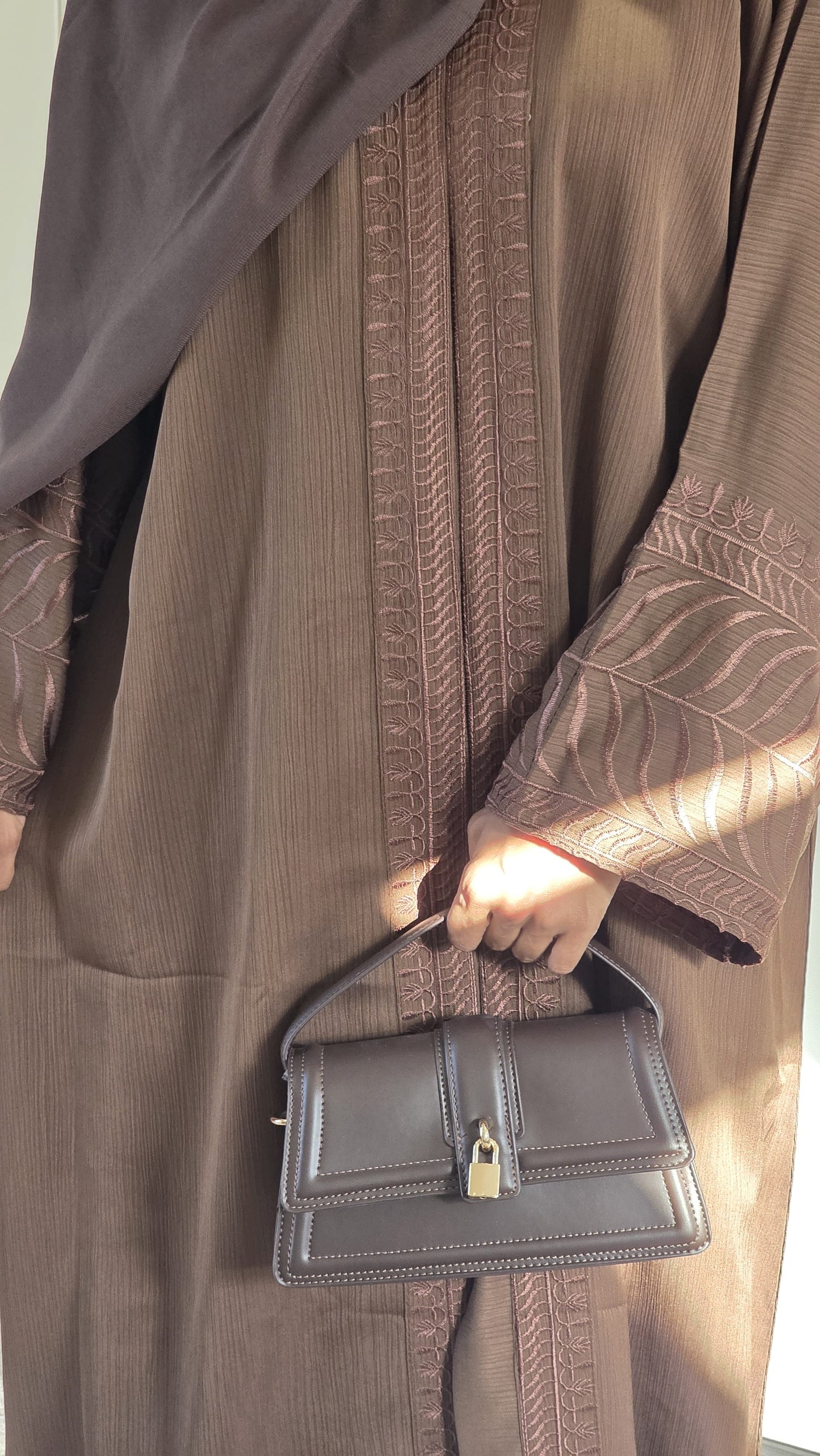 Grace Abaya In Brown