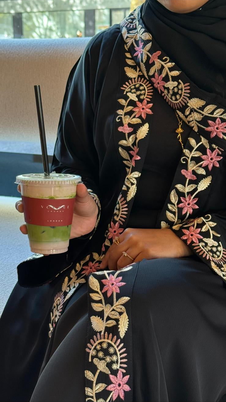 Threaded Blossom Abaya