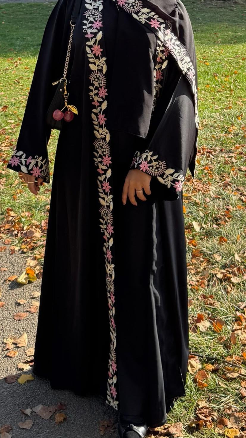 Threaded Blossom Abaya